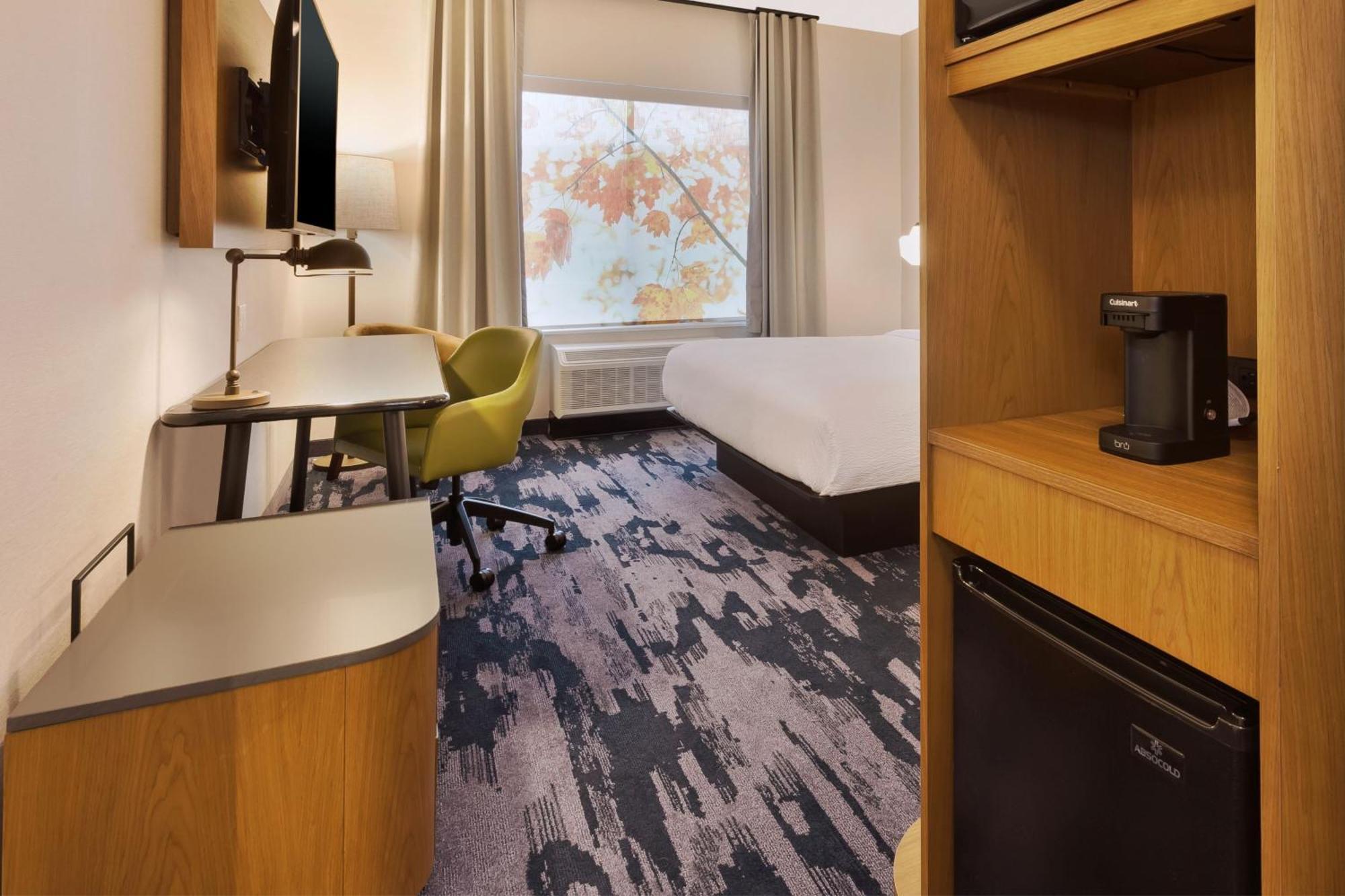 Fairfield By Marriott Inn & Suites Grand Rapids North Walker Extérieur photo